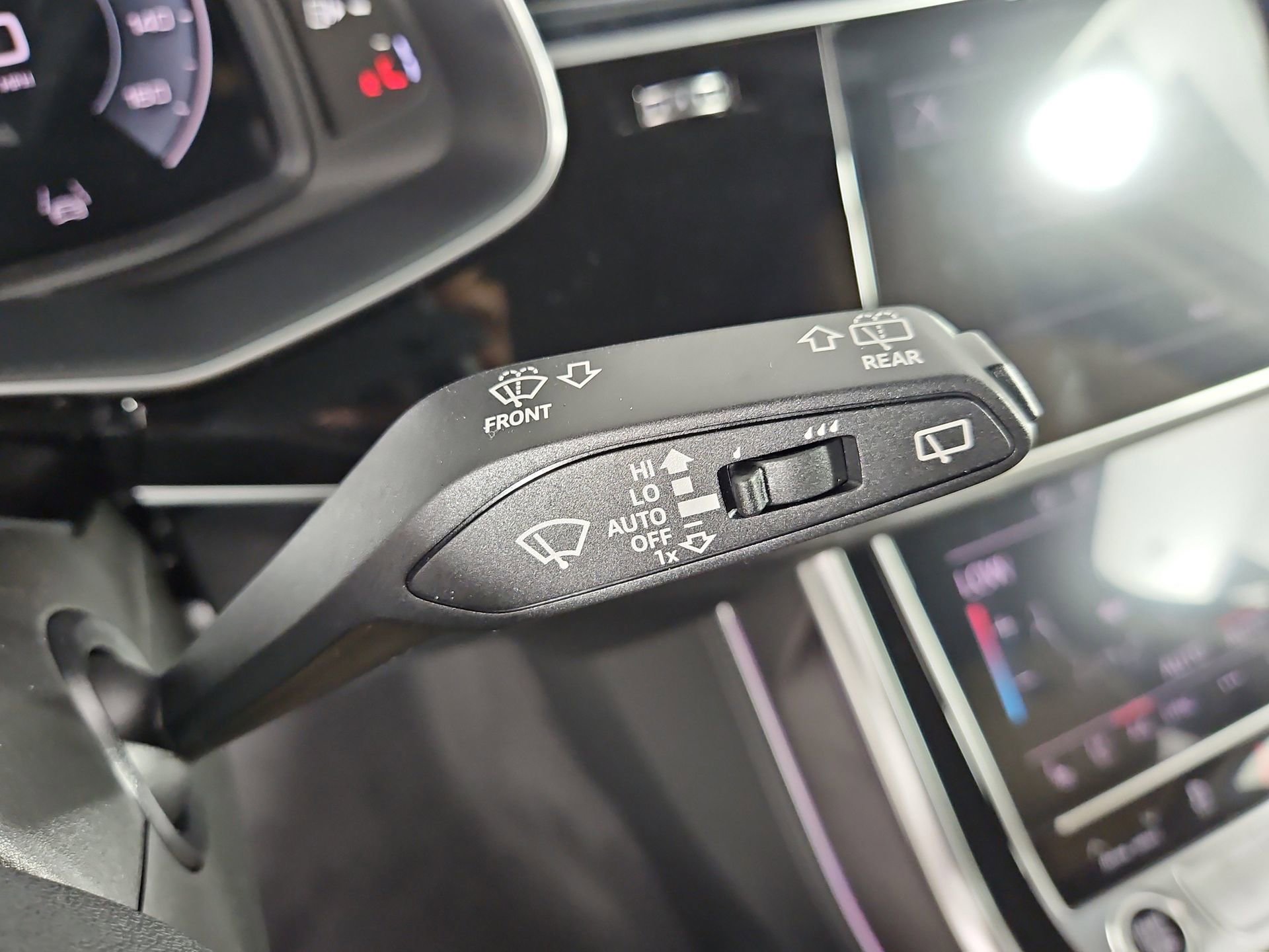 New 2026 Audi Q7 3.0T Premium Plus image 30
