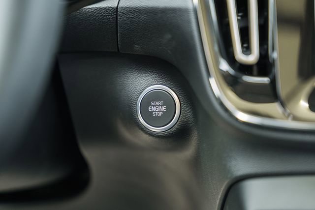 New 2026 Volvo XC40 B5 Plus w/ Climate Package image 29