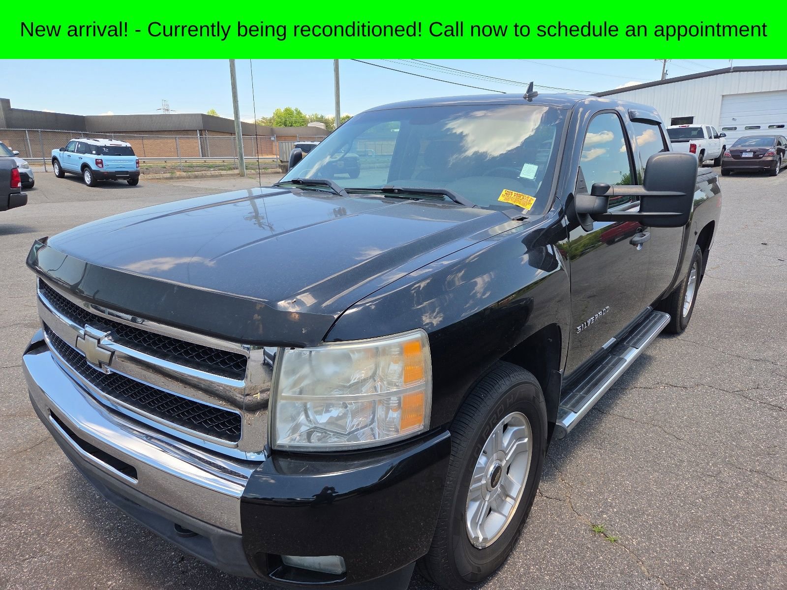 Used 2011 Chevrolet Silverado 1500 LT w/ All-Star Edition AWD/4WD image 1