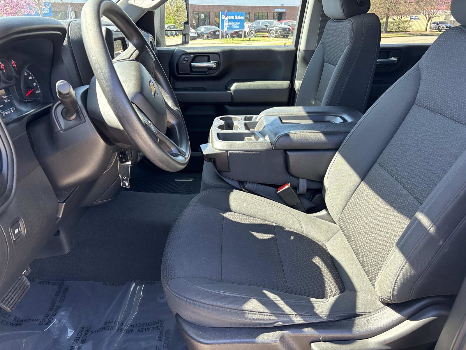 Used 2020 Chevrolet Silverado 2500 Custom w/ Custom Value Package image 14