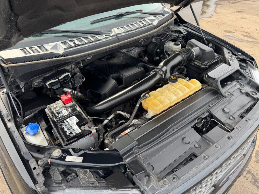 Used 2018 Ford F150 Lariat w/ Equipment Group 502A Luxury image 24