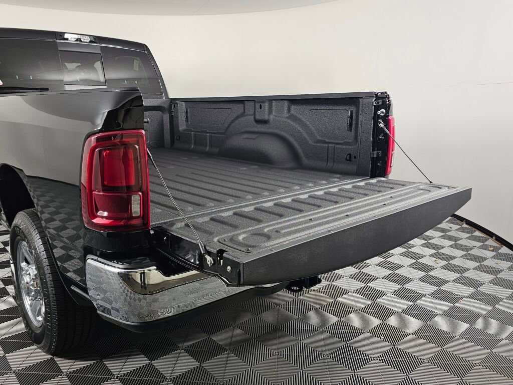 New 2026 RAM 3500 Tradesman image 15