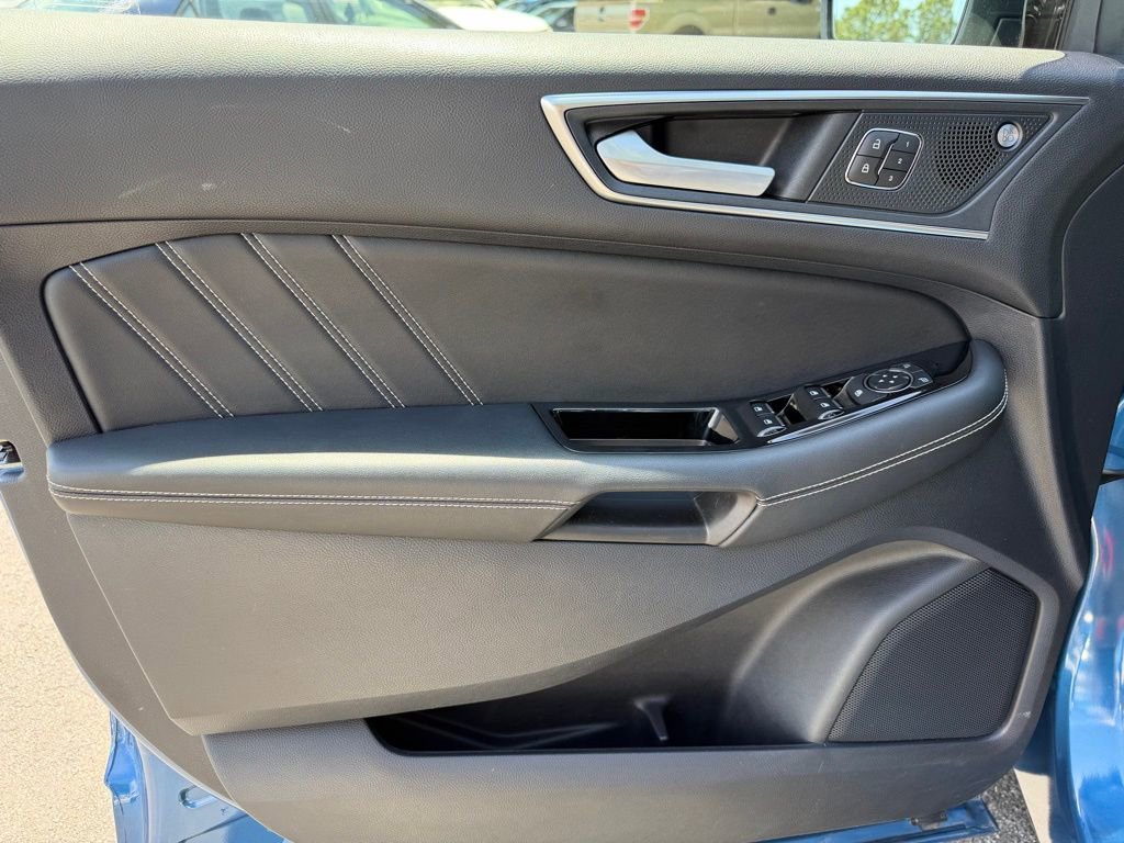 Used 2019 Ford Edge ST w/ Equipment Group 401A AWD/4WD image 13