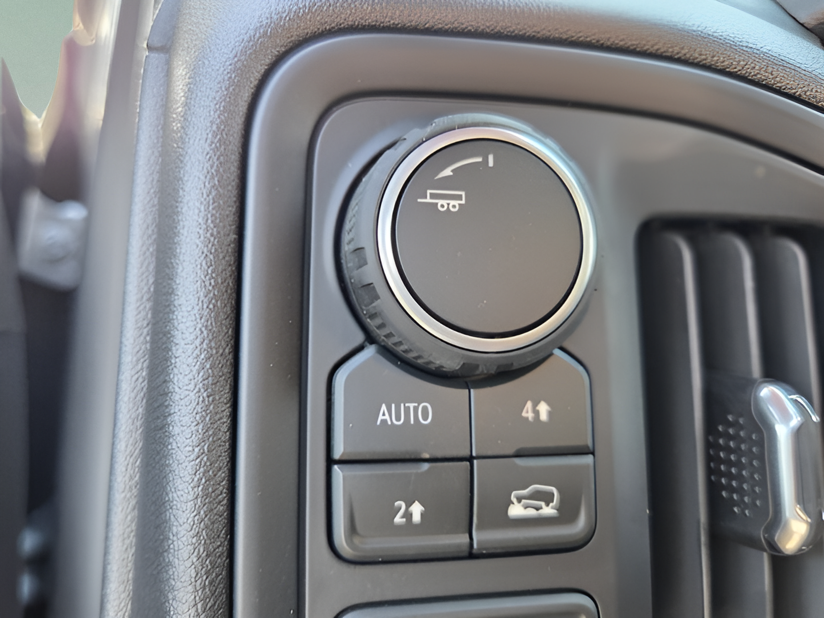 New 2026 Chevrolet Silverado 1500 Custom AWD/4WD image 25