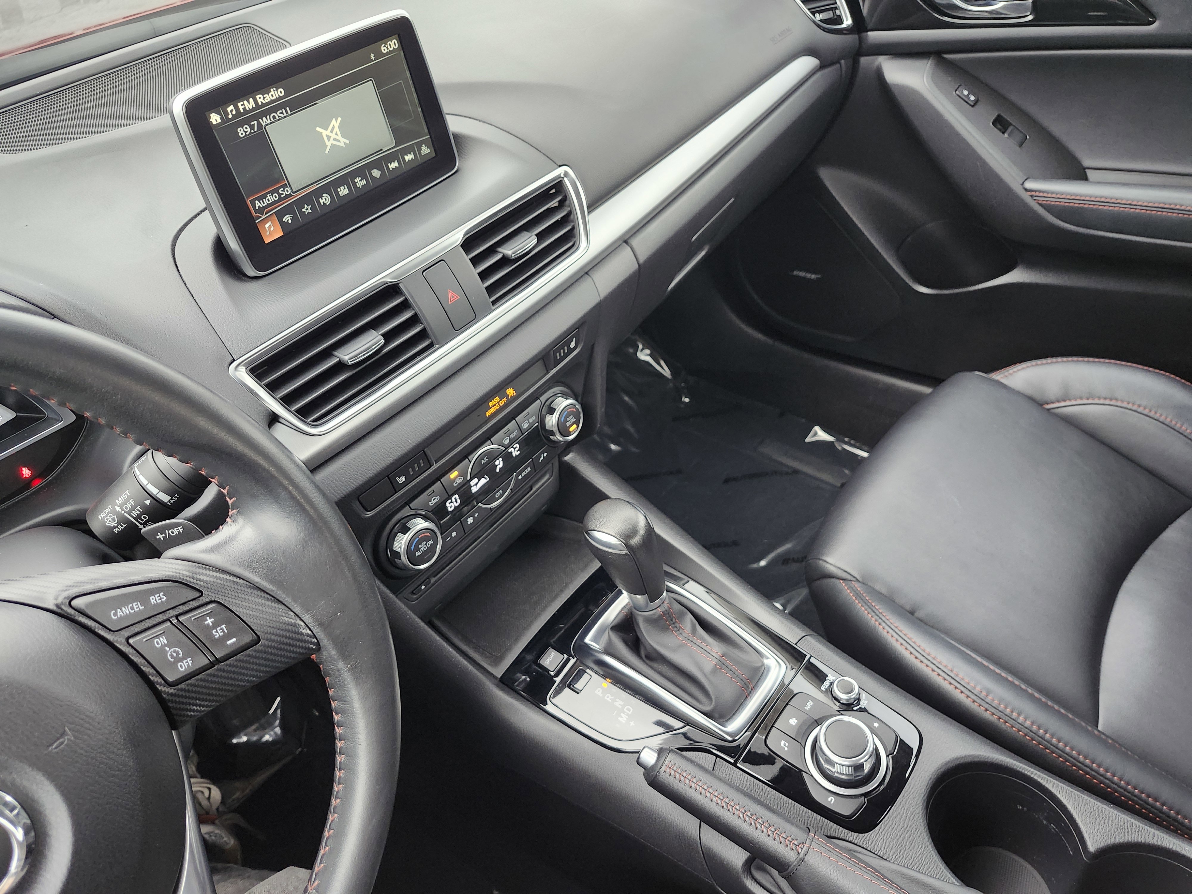 Used 2014 MAZDA MAZDA3 s Touring FWD image 31