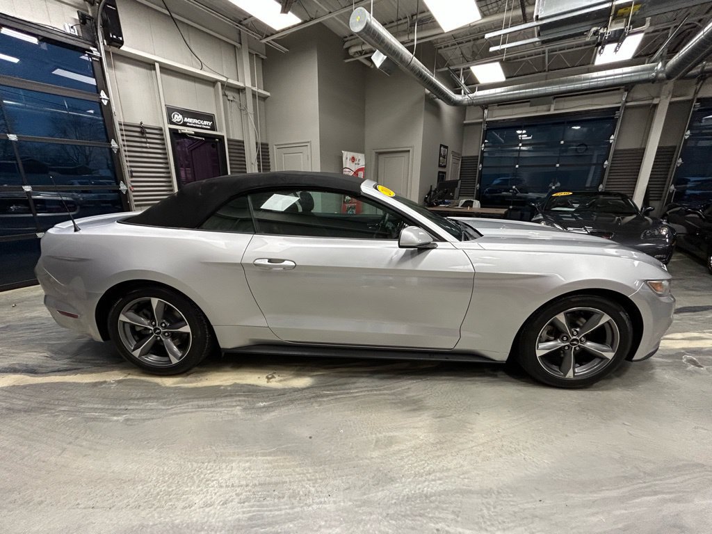 Used 2016 Ford Mustang Convertible w/ Equipment Group 051A RWD image 23