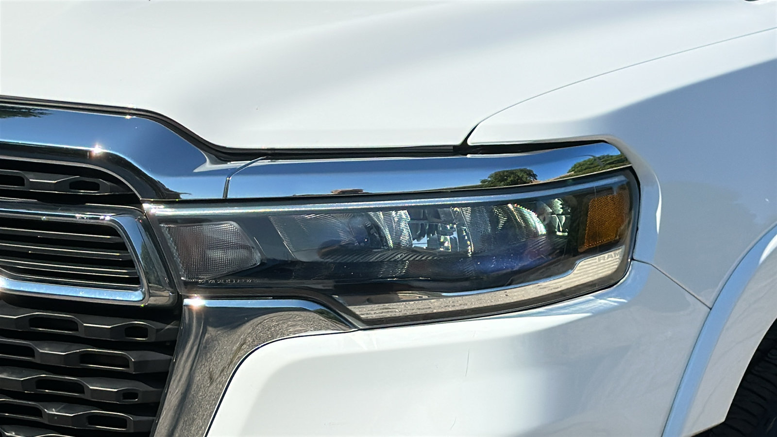 Used 2025 RAM 1500 Big Horn AWD/4WD image 4