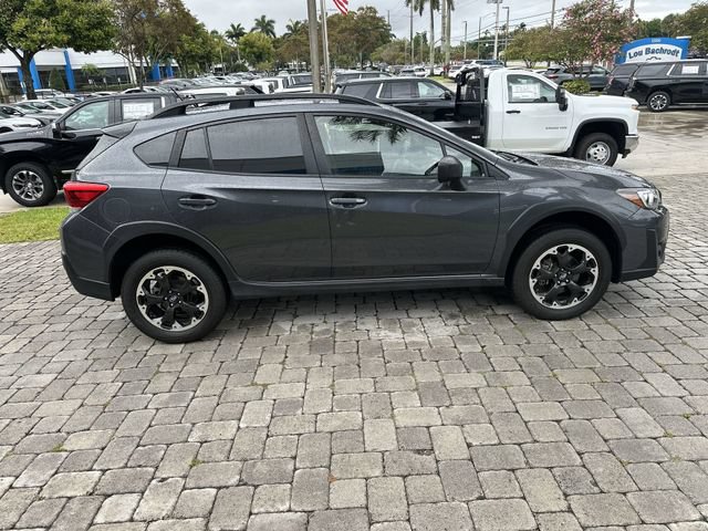 Used 2022 Subaru Crosstrek 2.0i AWD/4WD image 14