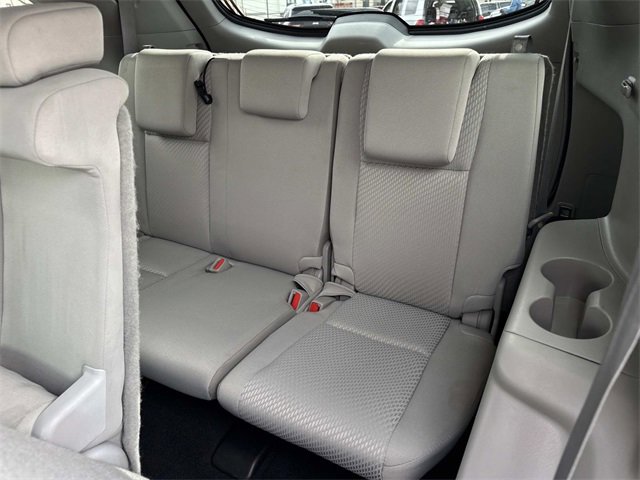 Used 2019 Toyota Highlander LE image 14