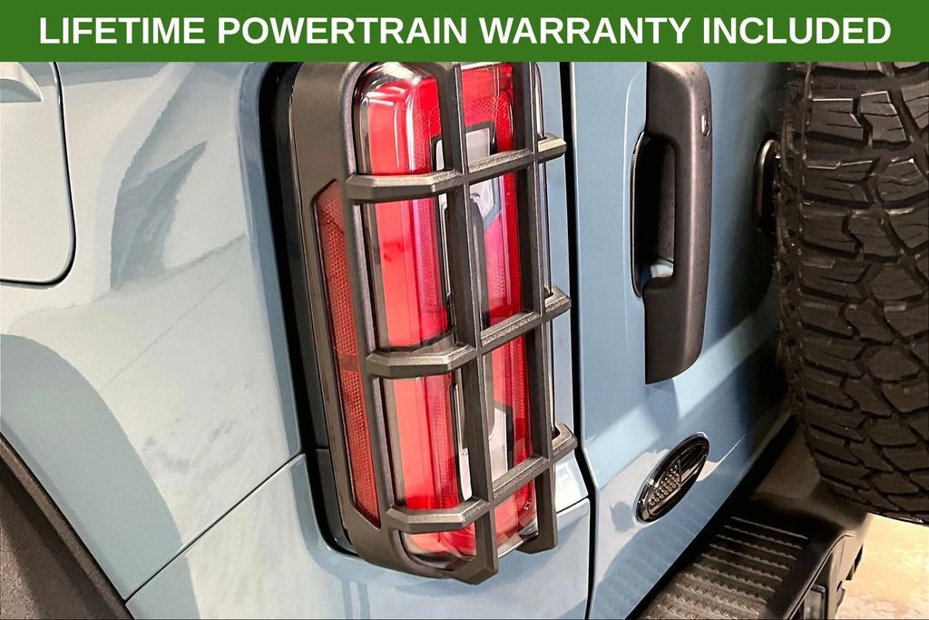 Used 2023 Ford Bronco Everglades image 38