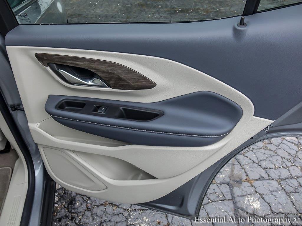 Used 2024 GMC Terrain Denali w/ Denali Premium Package image 29