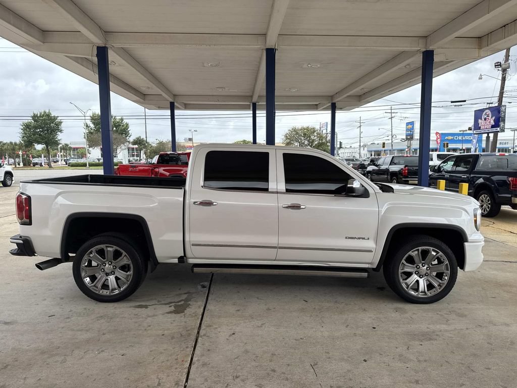 Used 2018 GMC Sierra 1500 Denali w/ Denali Ultimate Package AWD/4WD image 10