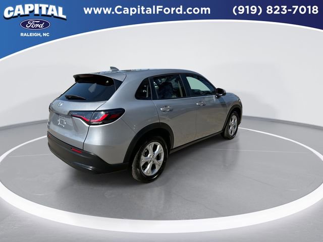 Used 2024 Honda HR-V LX image 8