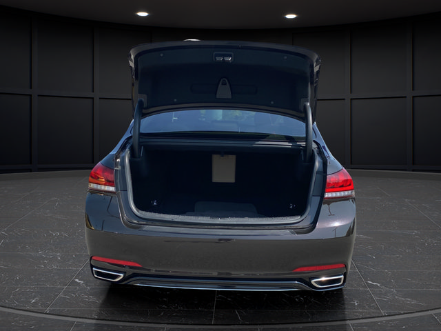 Used 2018 Genesis G80 3.8 RWD image 10