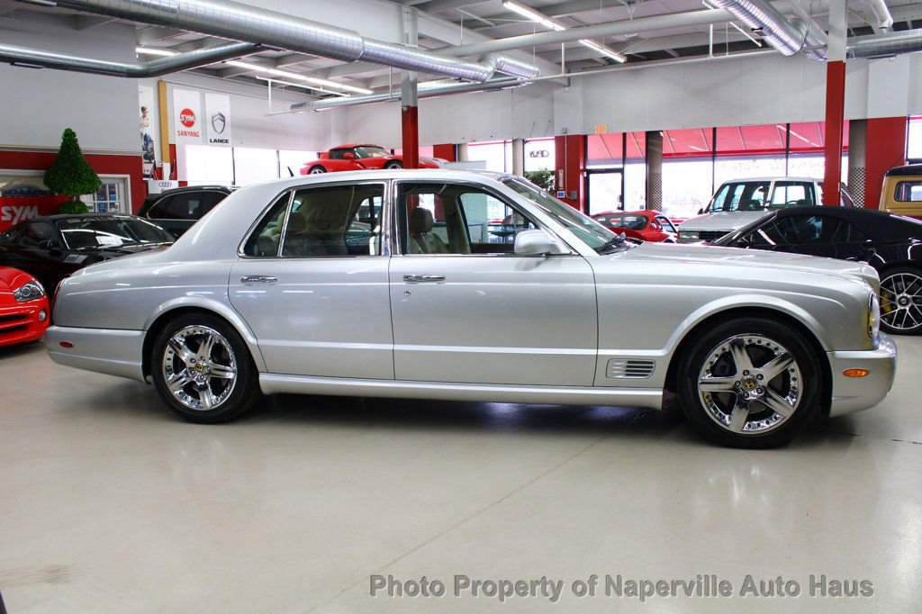Used 2004 Bentley Arnage T image 12