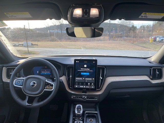 New 2026 Volvo XC60 B5 Plus w/ Protection Package Premier AWD/4WD image 9