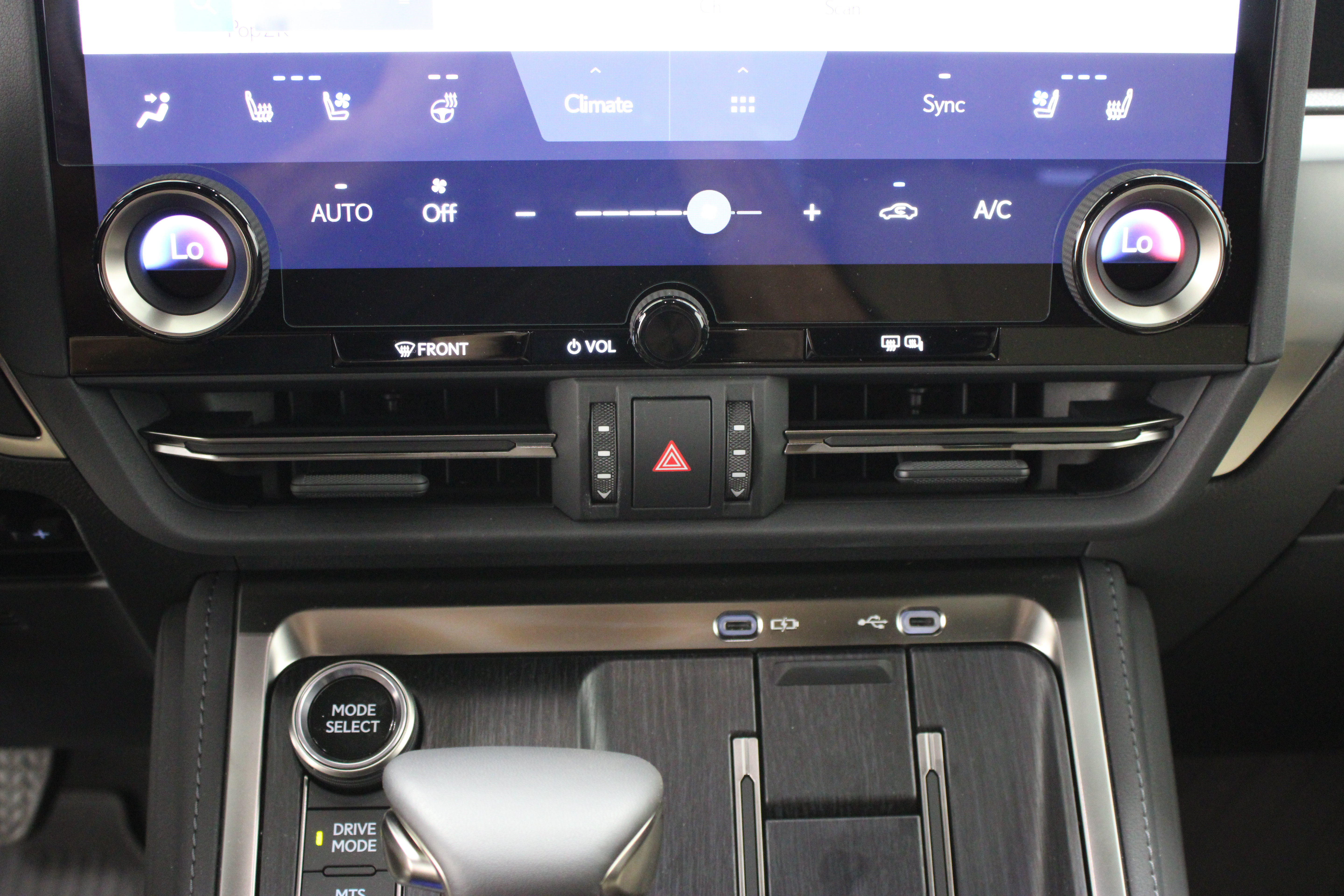 Used 2026 Lexus GX 550 AWD/4WD image 19