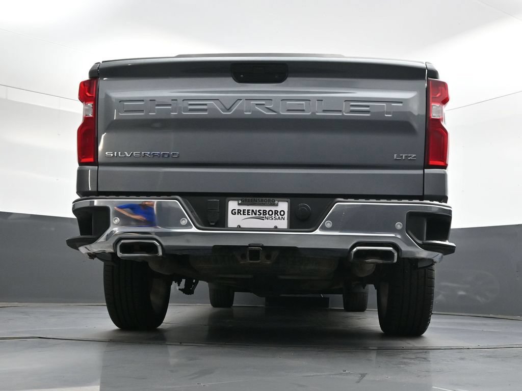 Used 2021 Chevrolet Silverado 1500 LTZ w/ LTZ Premium Package AWD/4WD image 39