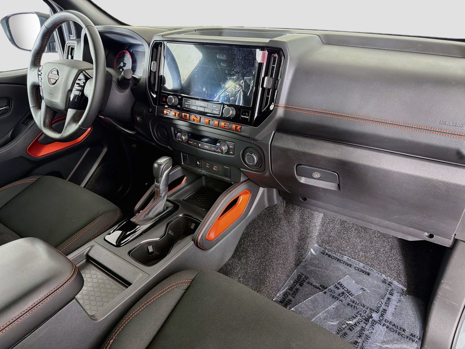 Used 2025 Nissan Frontier Pro-X RWD image 33