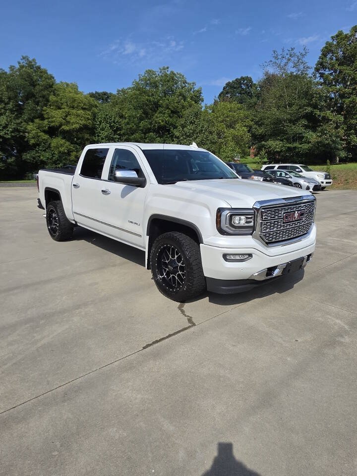 Used 2016 GMC Sierra 1500 Denali w/ Enhanced Driver Alert Package AWD/4WD image 8