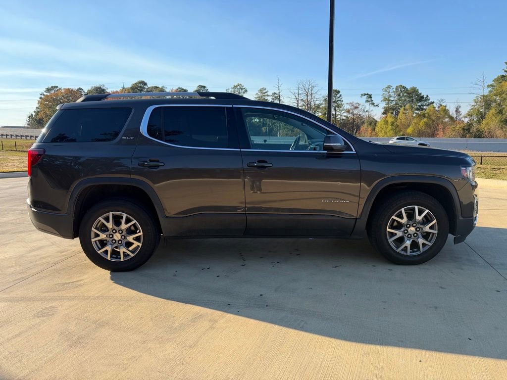 Used 2020 GMC Acadia SLT w/ LPO, Floor Liner Package image 6