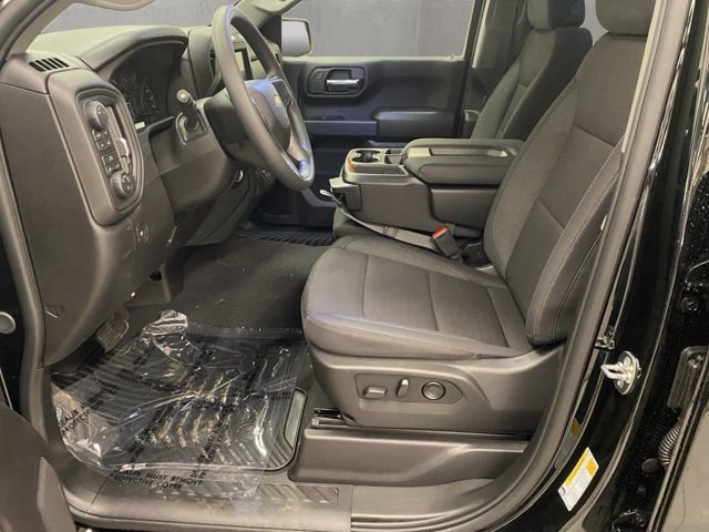 New 2026 Chevrolet Silverado 1500 Custom w/ Turbomax Blackout Package image 18