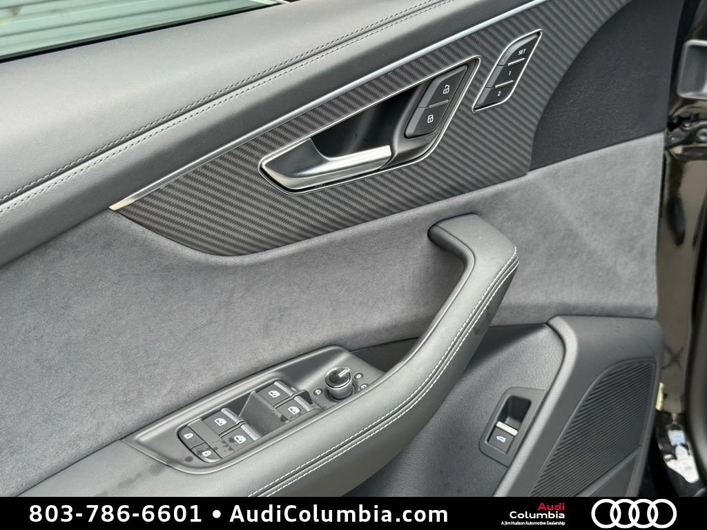 New 2026 Audi SQ8 Prestige AWD/4WD image 17