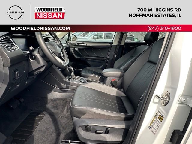 Used 2022 Volkswagen Tiguan SE AWD/4WD image 24