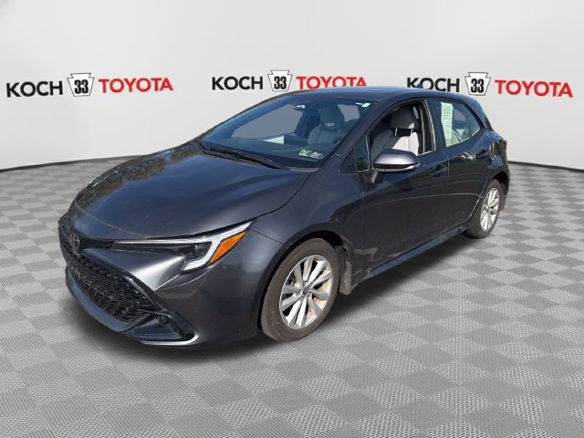 Certified 2025 Toyota Corolla SE FWD image 3