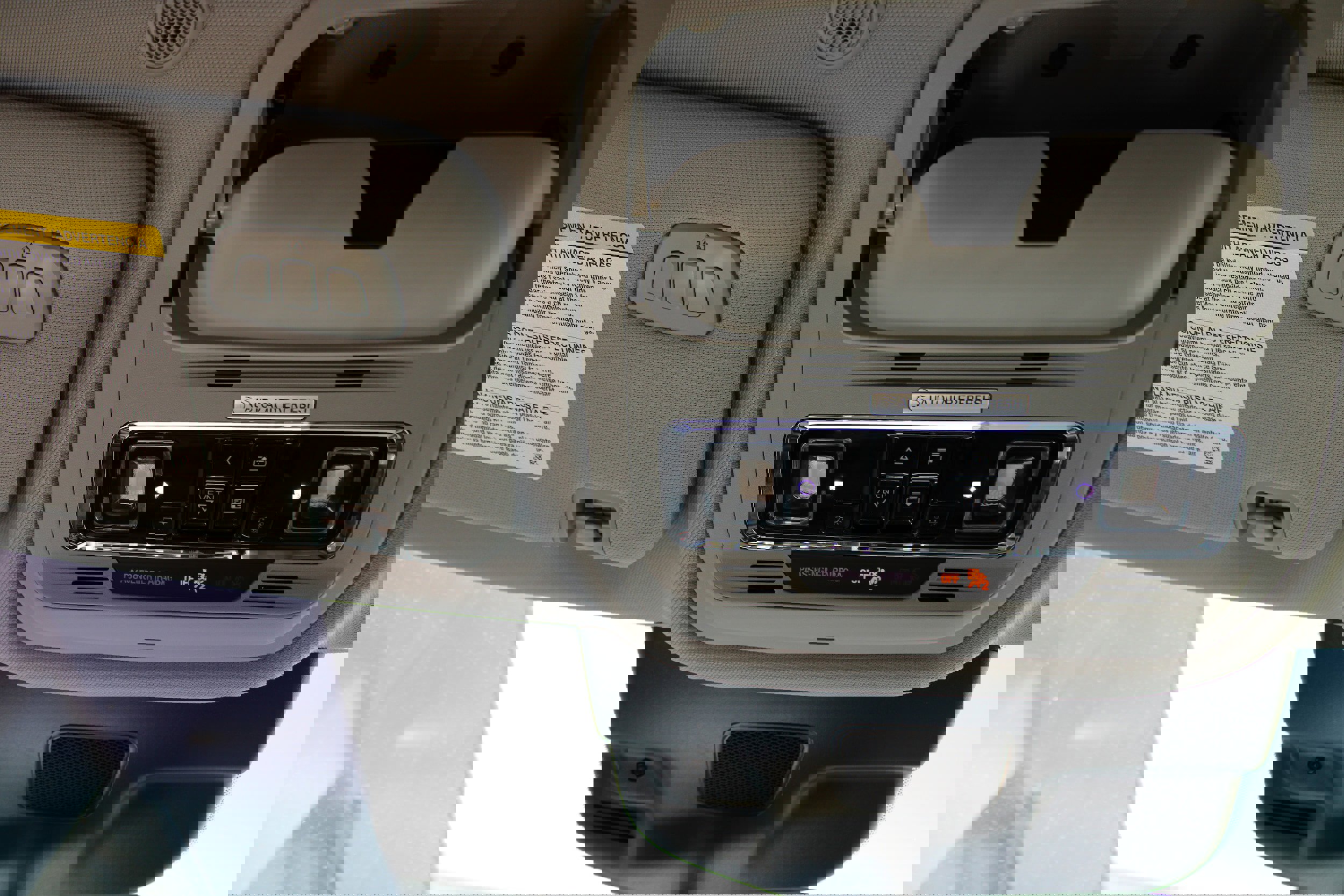 Used 2021 Lincoln Aviator Reserve w/ Equipment Group 201A image 32