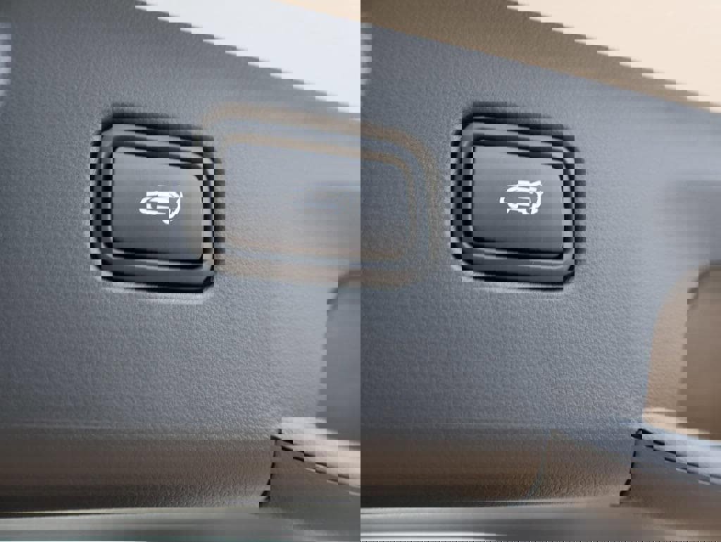 New 2026 Hyundai Tucson Limited w/ Tow & Go Package image 17