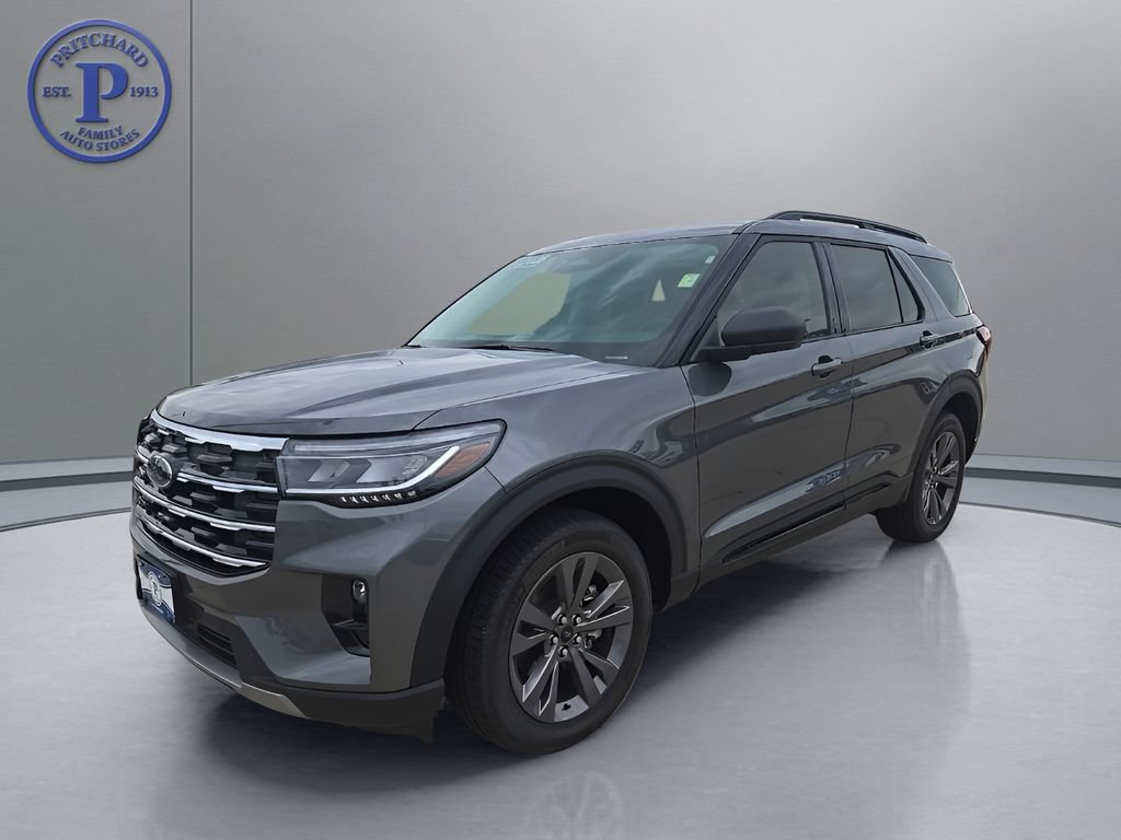 New 2026 Ford Explorer Active w/ Active Comfort Package AWD/4WD image 3