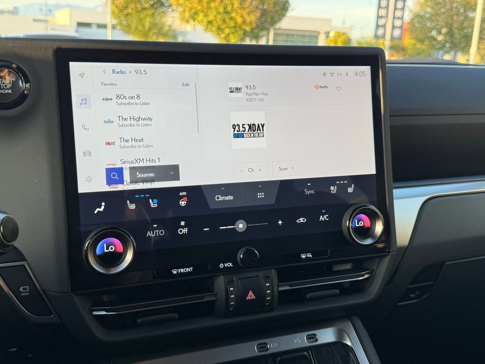 Used 2025 Lexus GX 550 image 29