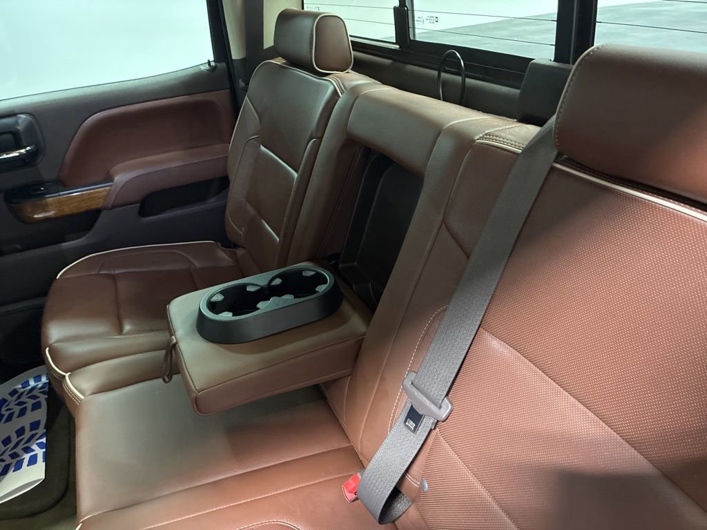 Used 2015 Chevrolet Silverado 1500 High Country w/ High Country Premium Package image 7