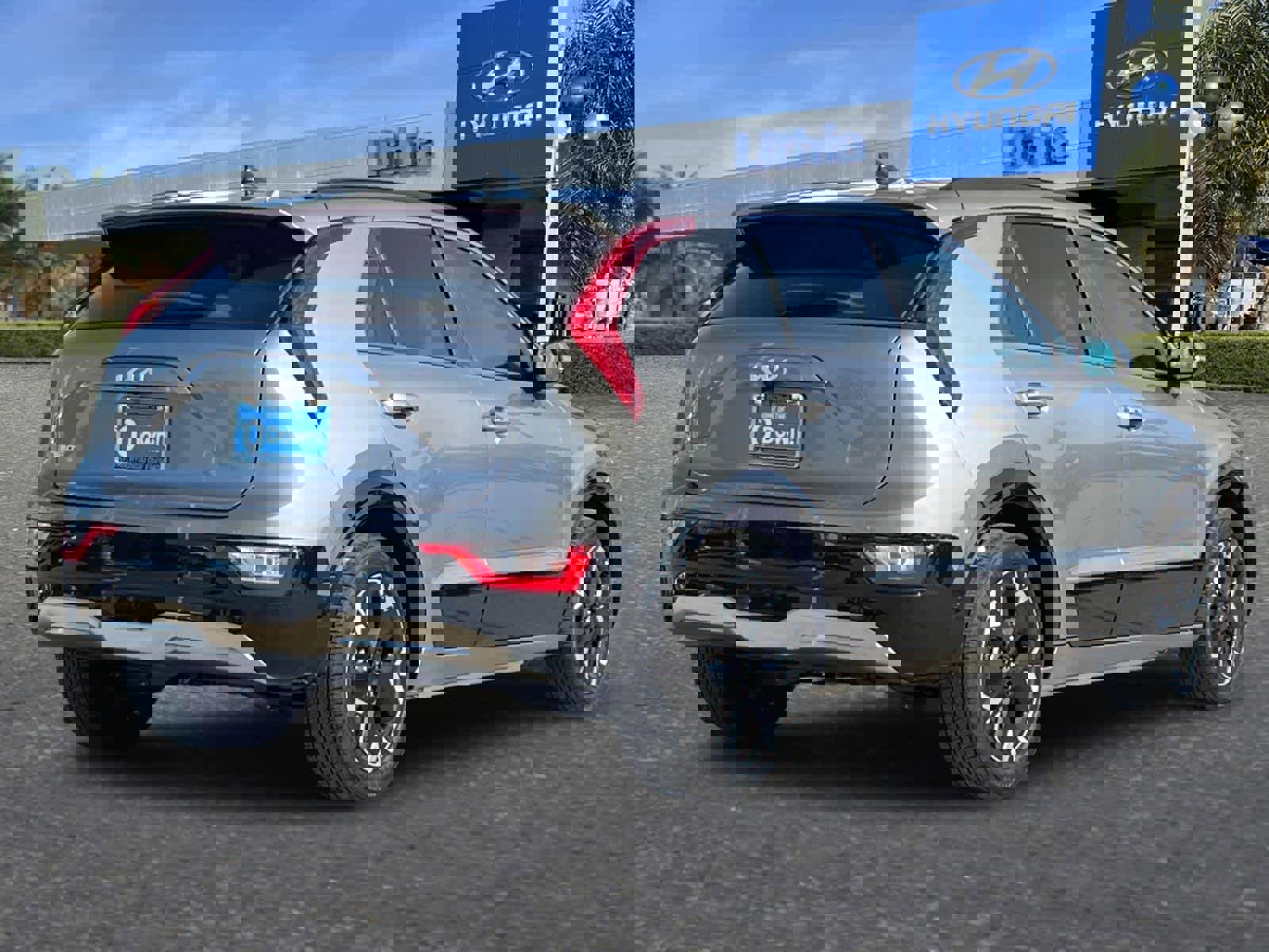 Used 2025 Kia Niro Wind video 3