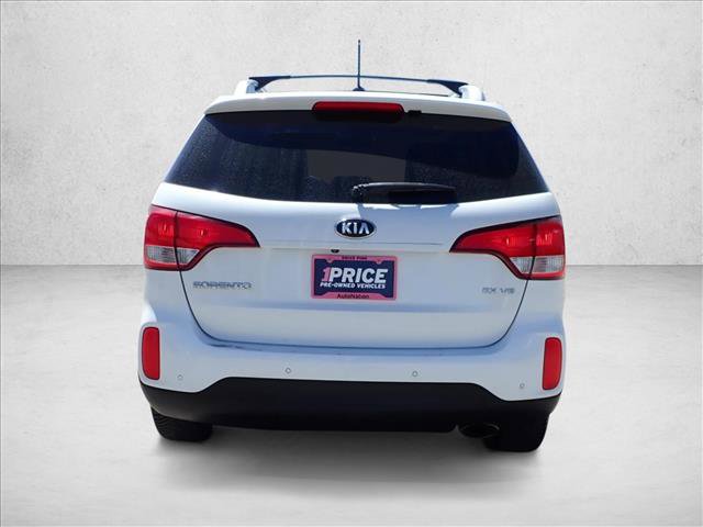 Used 2015 Kia Sorento EX image 3
