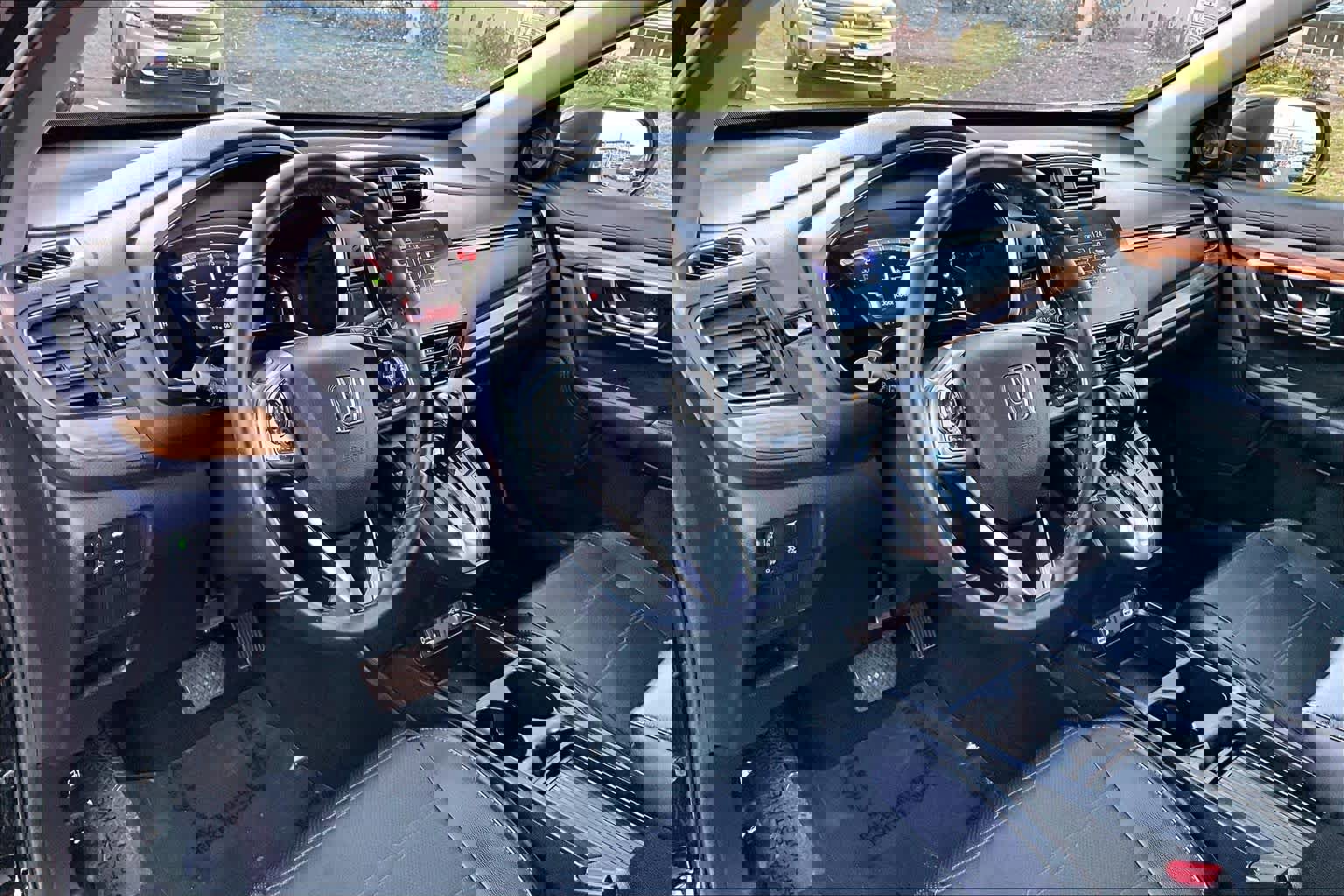 Used 2020 Honda CR-V EX-L image 17