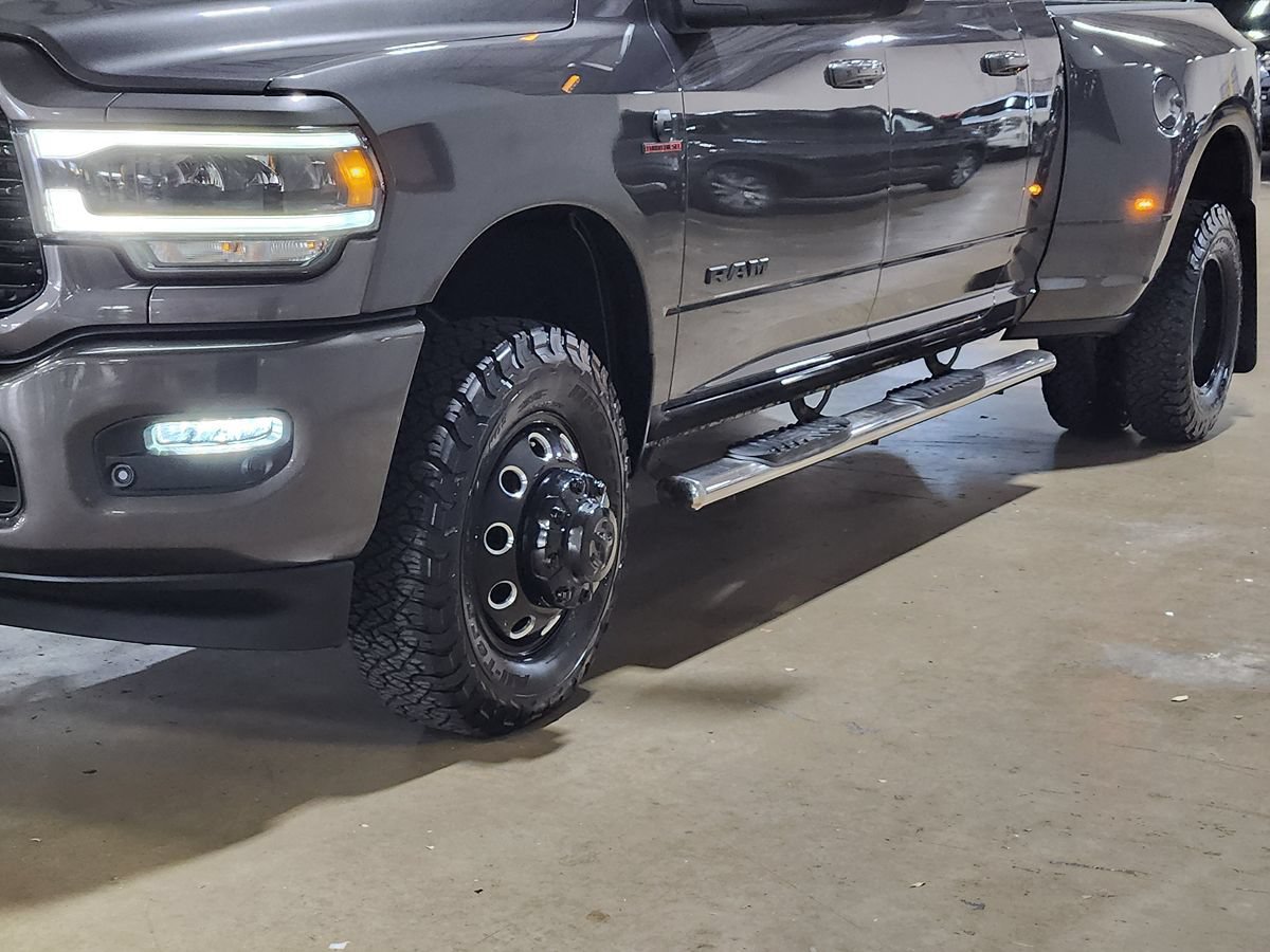 Used 2023 RAM 3500 Laramie w/ Night Edition AWD/4WD image 17