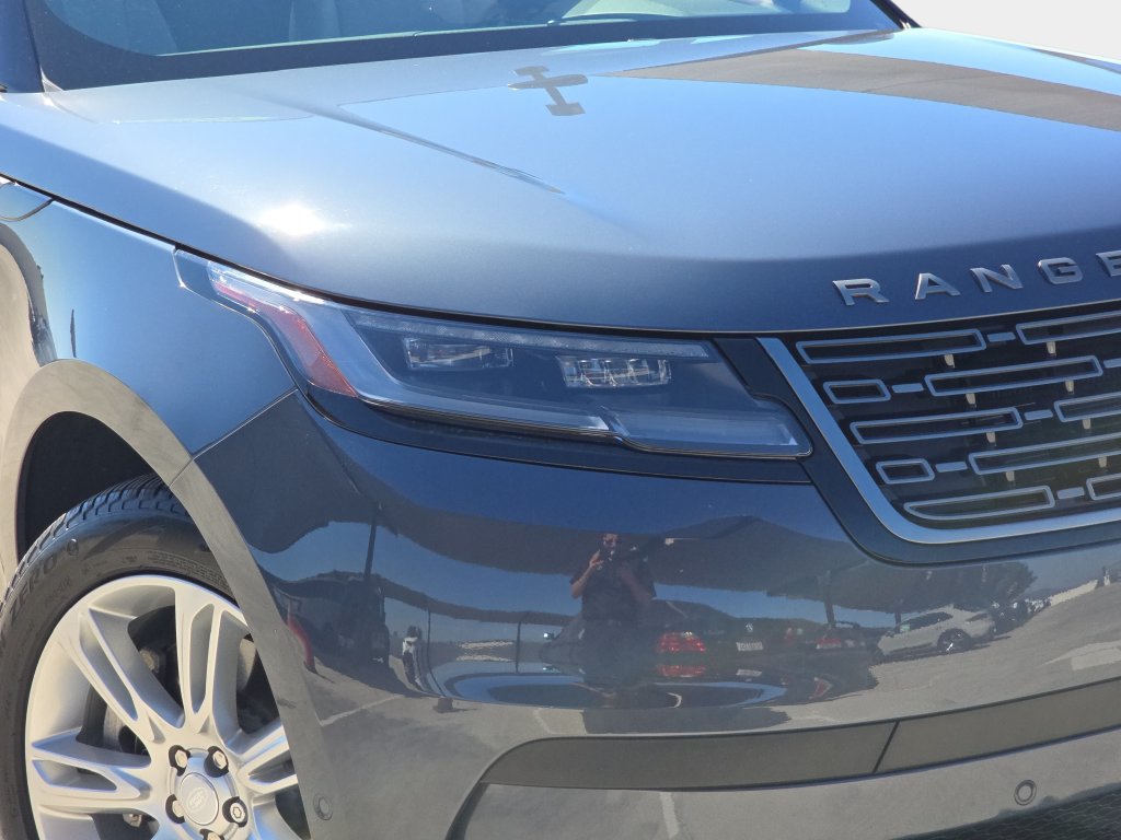 Certified 2026 Land Rover Range Rover Velar S AWD/4WD image 35