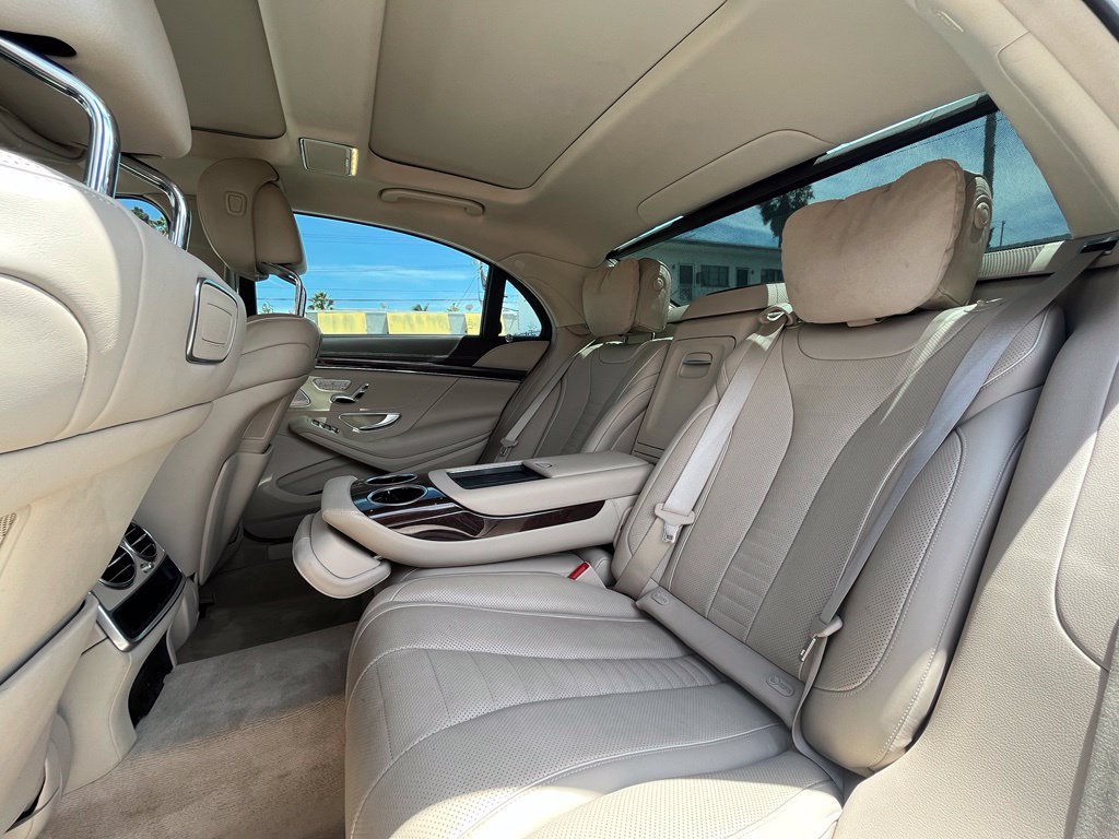 Used 2019 Mercedes-Benz S 560 Sedan image 17