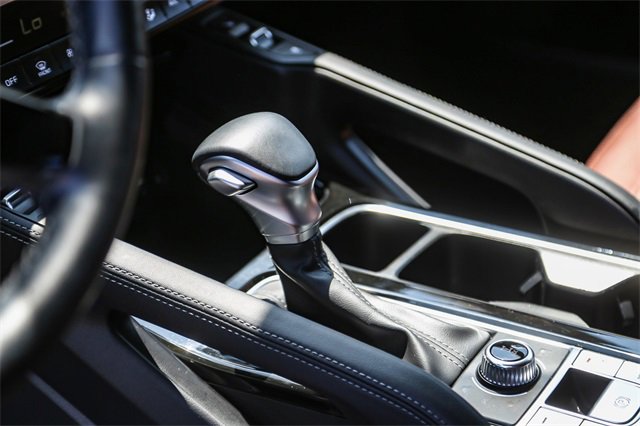 Used 2024 Kia Telluride SX Prestige w/ Towing Package image 19