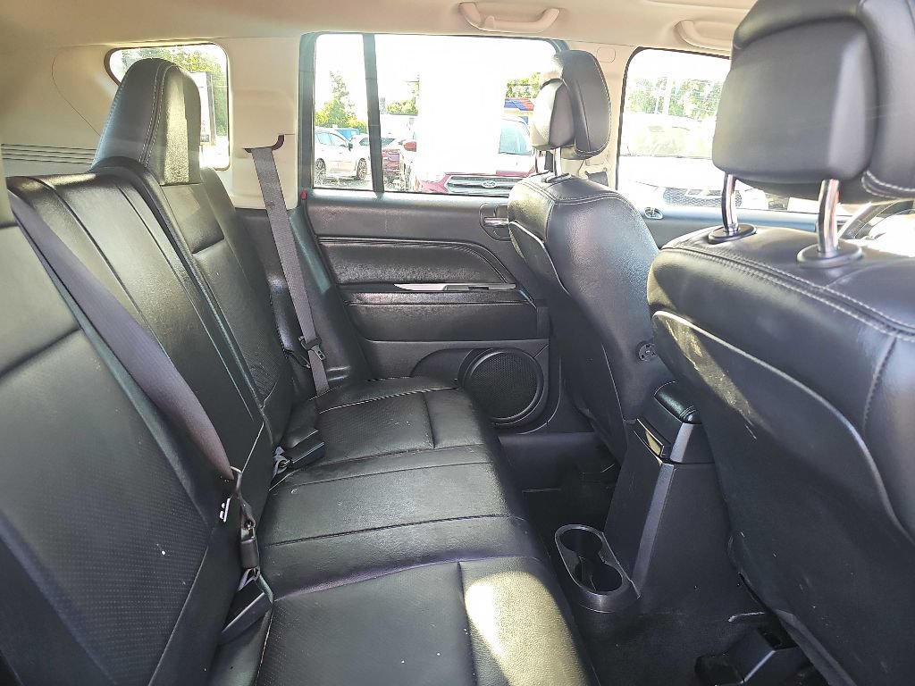 Used 2017 Jeep Compass High Altitude FWD image 76