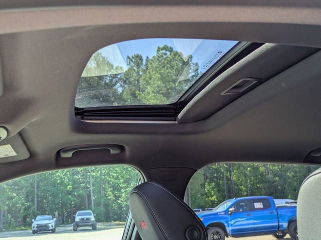 New 2026 Chevrolet Trax RS w/ Sunroof Package FWD image 12