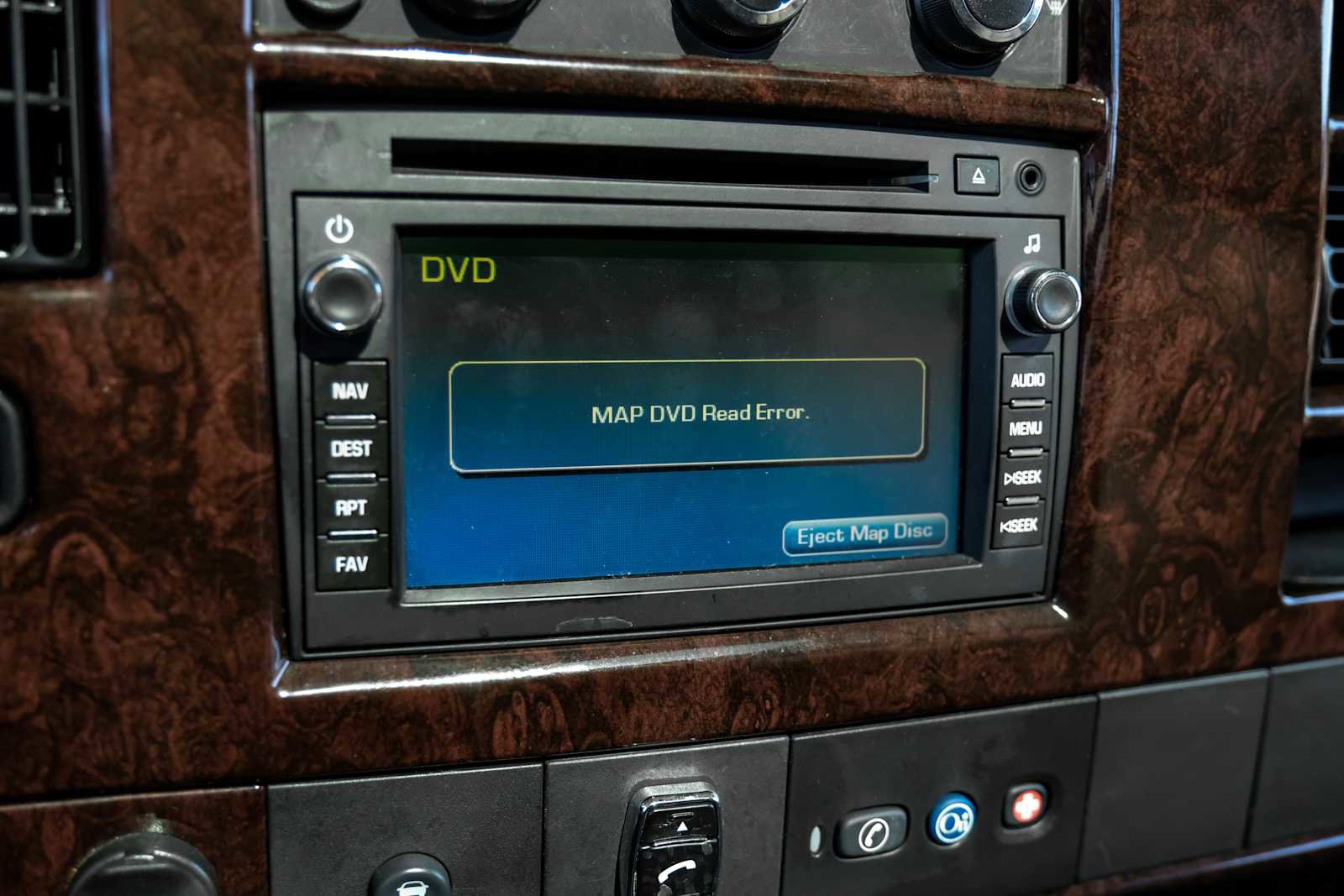 Used 2011 Chevrolet Express 1500 image 28