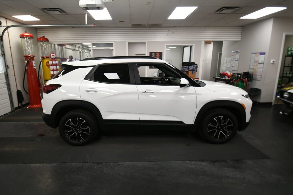 Used 2024 Chevrolet TrailBlazer ACTIV w/ Convenience Package AWD/4WD image 8