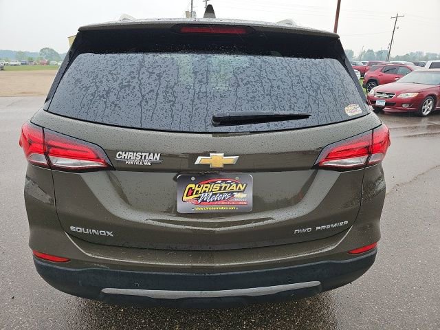 Used 2023 Chevrolet Equinox Premier image 4