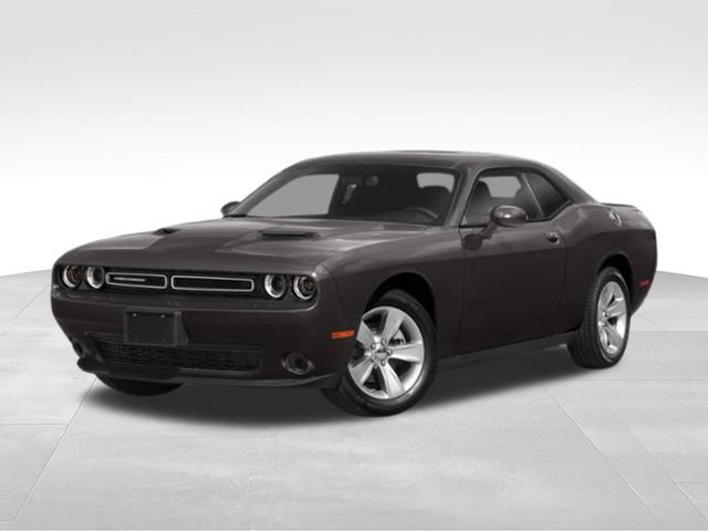 Used 2022 Dodge Challenger SXT w/ Blacktop Package RWD image 31