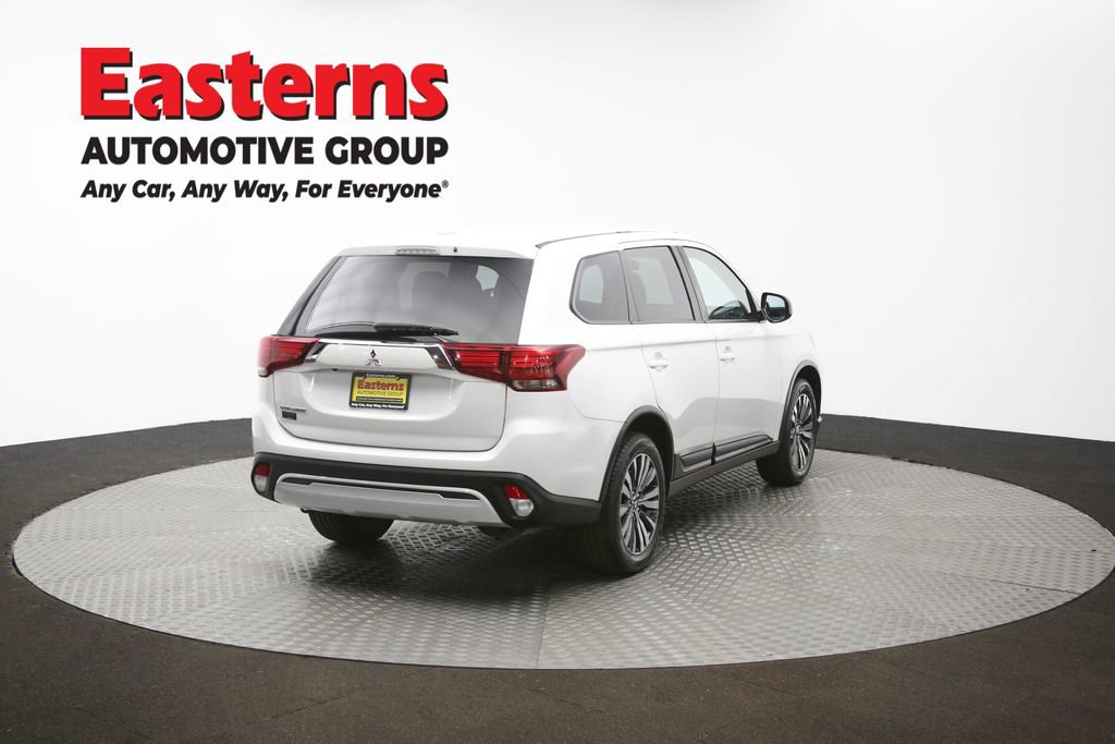 Used 2020 Mitsubishi Outlander ES image 39