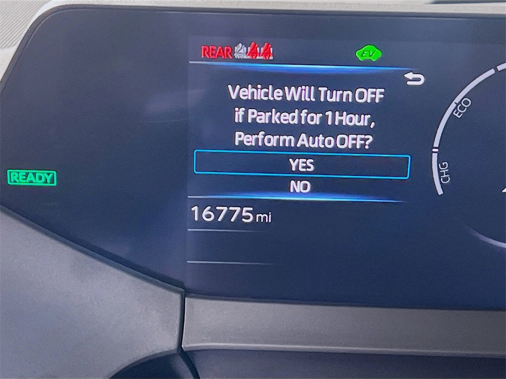 Used 2024 Toyota Prius LE image 12