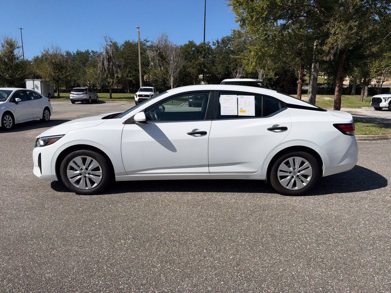 Used 2025 Nissan Sentra S FWD image 2